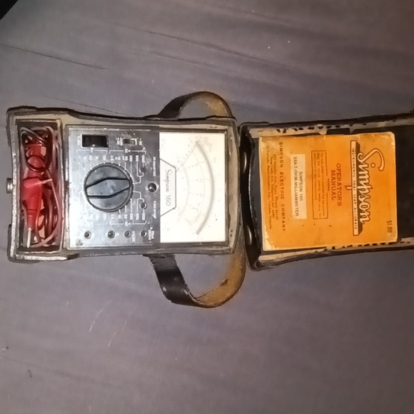 Simpson 160 voltage meter - Picture 5 of 5